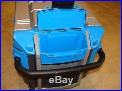 70 Quart Igloo Rolling Trailmate Cooler Ice Chest Ultratherm Storage Opener Blue