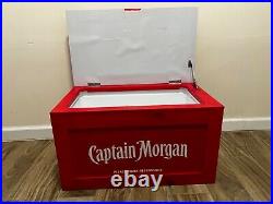 Captain Morgan Rum Cooler Vintage Rare Insulated LID Wooden Red Drain Handles