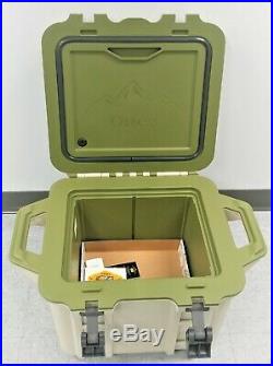 Genuine OtterBox 77-57777 Venture 25 Quart Cooler Desert Camo Good Shape