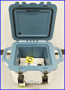 Genuine OtterBox Venture 25 Quart Cooler Hudson 77-54864 White/Blue Good