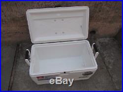 IGLOO Marine Ultra Legend Chest Cooler, 72 qt, White WITH TOP CUSHION