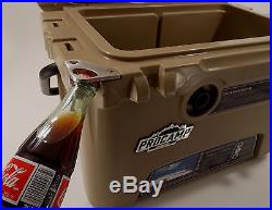 Ice chest cooler, 20 Qt. PROCAMP, Ice chest cooler, Same as Yeti Coolers
