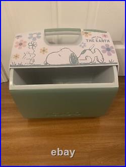 Igloo Cooler Limited Edition Snoopy Cooler Take Care of the Earth