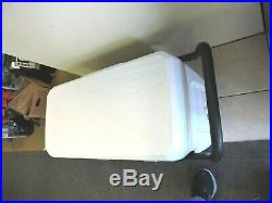Igloo Glide PRO Cooler (110-Quart, White) 45184 QUICK SHIPPING USED 1 TIME MINT