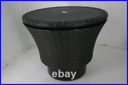 Keter Pacific Cool Bar Patio Furniture Hot Tub Side Table w 7.5 Gallon Cooler