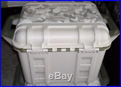 OtterBox Venture 25 Quart Cooler (Desert Camo)