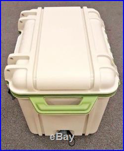 Otterbox Venture Cooler 65 Quart In Good Condition Fast Shipping