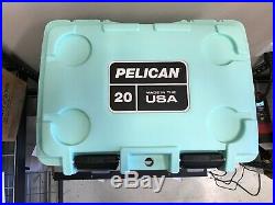 Pelican 20 Quart 20Q-1-SEAFOAMGRY color cooler