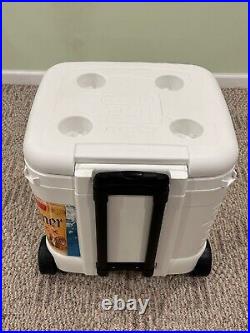 RARE SHINER BOCK BEER / IGLOO ICE CUBE COOLER 60 QT With WHEELS AND HANDLE NICE