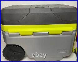 RYOBI 18-Volt COOLING COOLER P3370 50 Quart WITH BATTERY & CHARGER