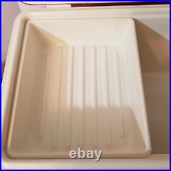 Red Igloo 48 Quart Cooler Ice Chest with original box with tray Vintage 1982