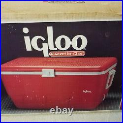 Red Igloo 48 Quart Cooler Ice Chest with original box with tray Vintage 1982