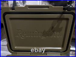 Remington Rotomolded Cooler Insulated Hard Ice Chest 25 Qt OD Green