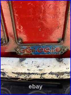 Think Outside 50s Ford Ice Chest