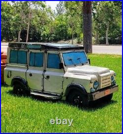Think Outside Land Rover City Cooler with Functional Wheels Metal Car NWT