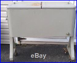 VINTAGE COOLER 80 QT ICE CHEST PATIO POOL DECK OUTDOOR MOBIL WHEELS
