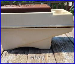 Vintage 1982 Igloo LITTLE Kool REST console ice chest/cooler withcup holder, brown