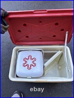 Vintage Igloo Cooler With Tray And Beverage Jug