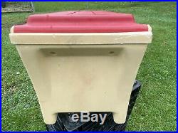 Vintage Rare LARGE Igloo Kool Rest Car Cooler Console Red Cup Holder KOOLREST