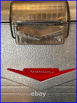 Vintage Western Auto Revelations Aluminum Sportsman Cooler 22 x 13 x 12 LARGE