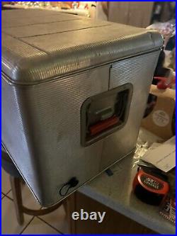 Vintage Western Auto Revelations Aluminum Sportsman Cooler 22 x 13 x 12 LARGE