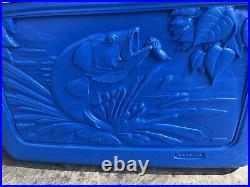 Vtg Rubbermaid Blue Cooler Large Mouth Bass Fishing Scene Mdl 1943/44-45-51. USA