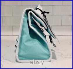 YETI Daytrip Lunch Bag Cooler- Aquifer Blue NWT