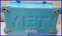 YETI Tundra 45 REEF BLUE Cooler RARE Limited Edition Color Excellent Condition