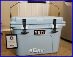 Yeti Cooler Roadie 20Qt Ice Blue, Ice Chest, YR20B NEW, NWT, Retails at $199