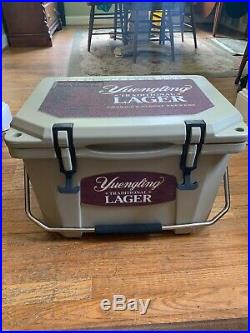 Yuengling Lager Grizzly 20 Quart Fishing Beer Cooler Yeti Tan Handle